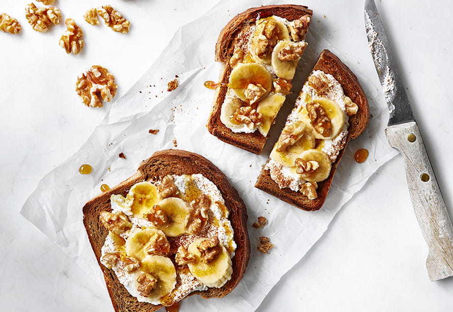 Ricotta, Banana, Walnut and Honey Toast Heart-Check certified recipe