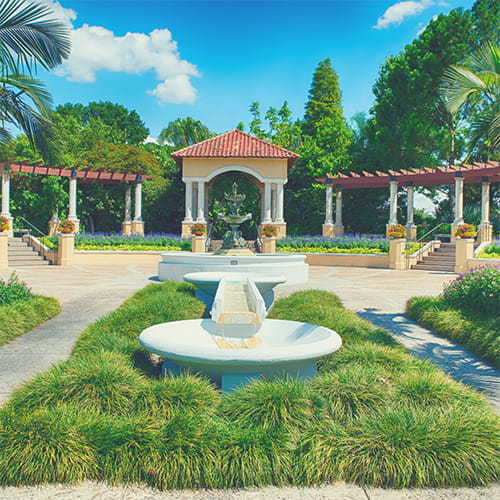 Lakeland Garden