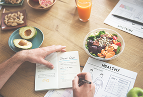 healthy food and diet checklist
