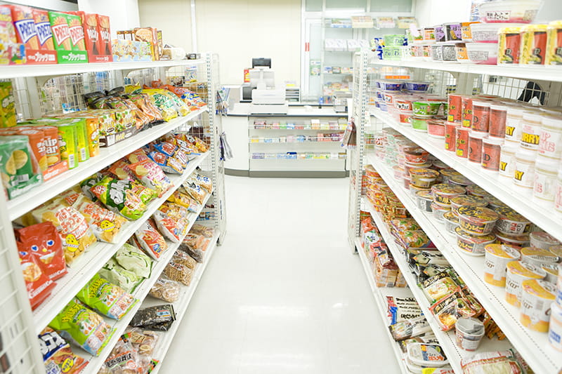 Convenience Store food isle
