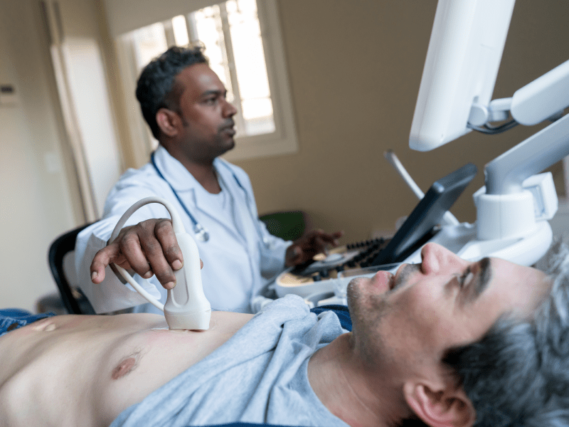 Man getting echocardiogram. (Photo courtesy of Andresr, Getty Images)
