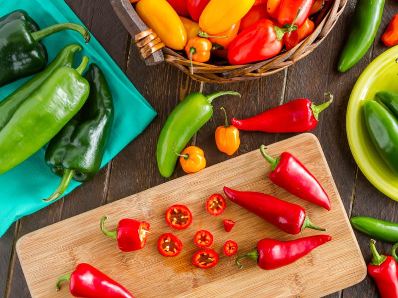 Bell Pepper Nutrition: Benefits, Calories, Warnings and Recipes