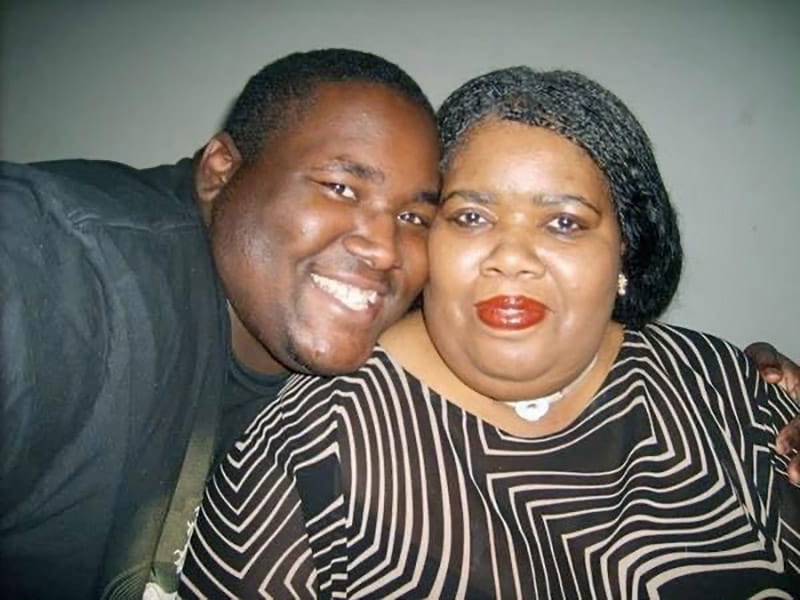 Quinton Aaron (left) and his mother, Laura Ann Aaron, in 2007. (Photo courtesy of Quinton Aaron)