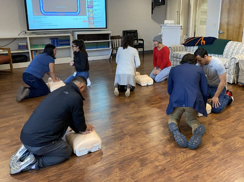 The Latino Health Initiative, a University of Virginia program in Charlottesville, offers a CPR course in Spanish. (Photo courtesy of UVA Latino Health Initiative)