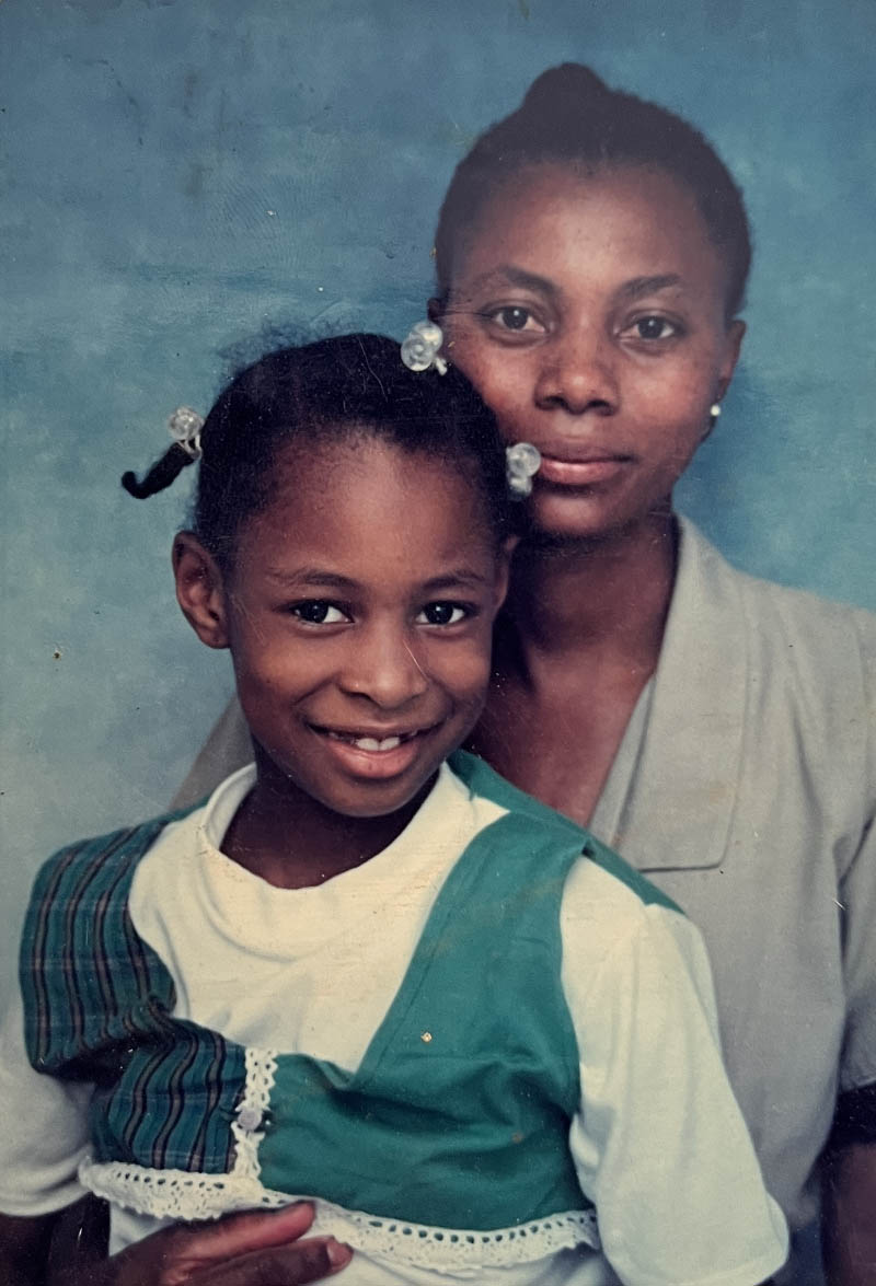 A young Diana Castillo Bonilla (left) and her mother, Elizabeth Bonilla, who died at age 48. (Photo courtesy Diana Castillo Bonilla)