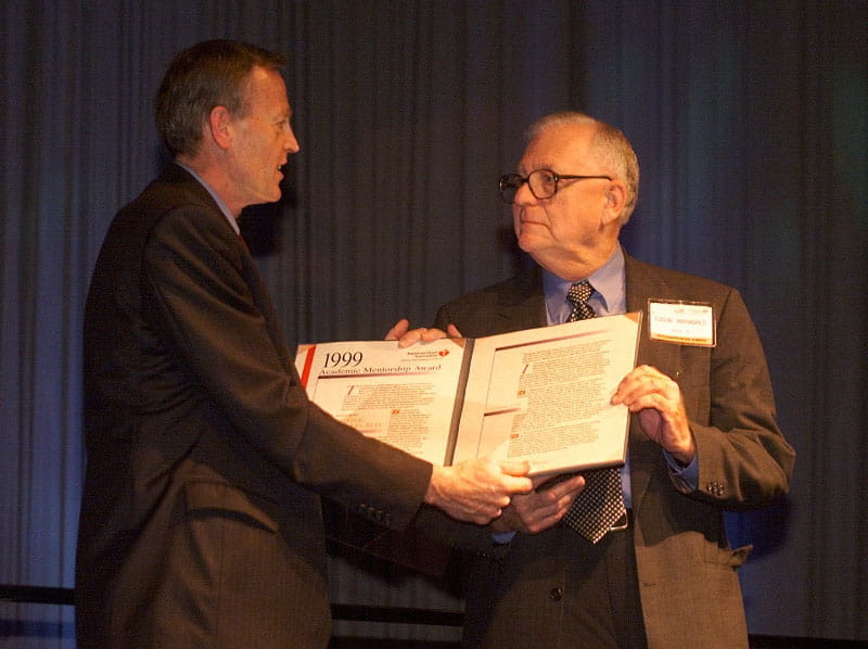 Eugene Braunwald receiving an award in 1999.