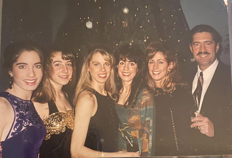 DeAnn Bartram (second from right) with her sisters and father. From left: Christa McHale, Joelle Ehrbar, Michelle DiCillo, Gina Benenati, DeAnn and Nicholas Cirino. Michelle, Gina and Nicholas died from a rare type of cardiomyopathy. (Photo courtesy of DeAnn Bartram)