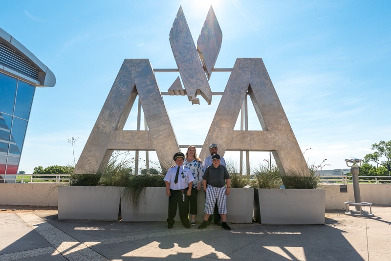 Easton Fryer's family visited American Airlines headquarters in July 2019. (Photo courtesy of Envoy Airlines)