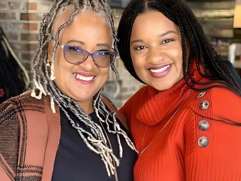 Heart disease survivor Yolanda Everette-Neufville (left) with her eldest daughter, Kiranda Chase. (Photo courtesy of Yolanda Everette-Neufville)