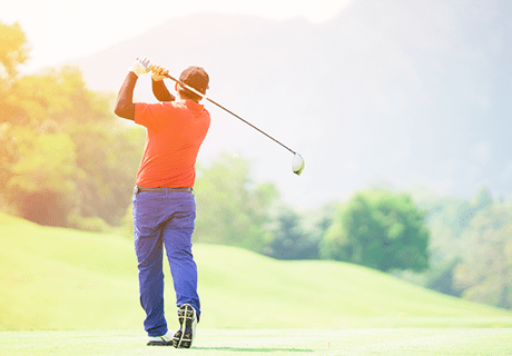 Coachella Valley contact golfer in a red shirt in Palm Springs