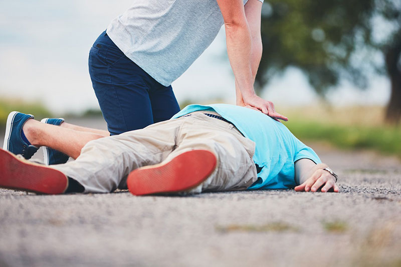 Cardiac Arrest - 10 Facts About Cardiac Arrest Many People Don't Know About : Cardiac arrest is a sudden stop in effective blood flow due to the failure of the heart to contract effectively symptoms include loss of consciousness and ab.