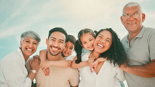 multigenerational family beach portrait multigenerational family beach portrait