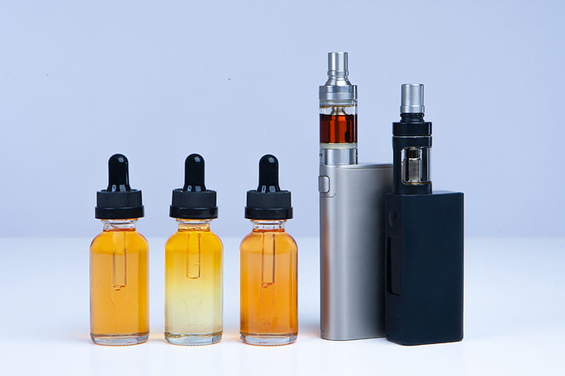 Vape devices. Vaping oils.