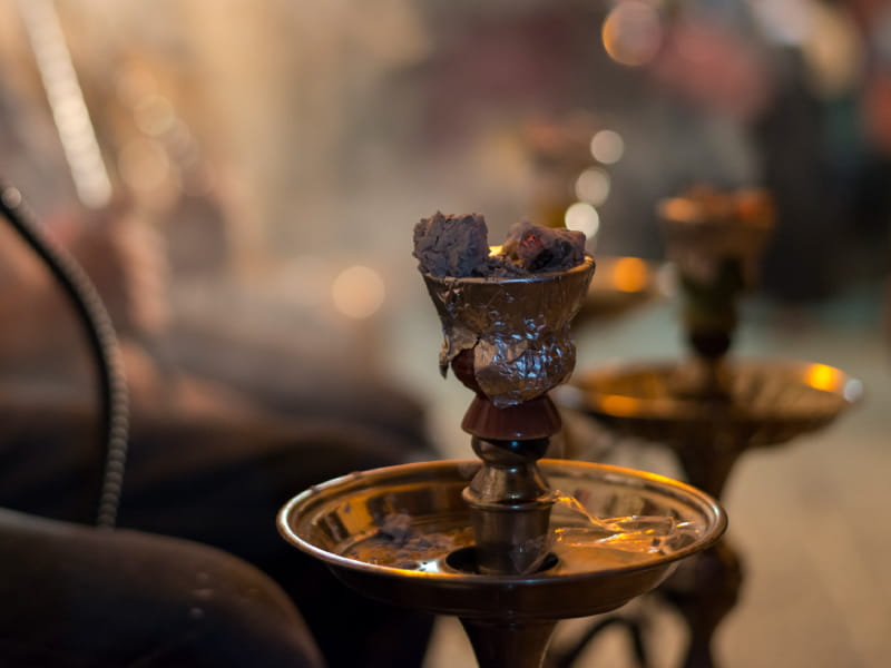 Hookah smoking gains popularity amid growing evidence of